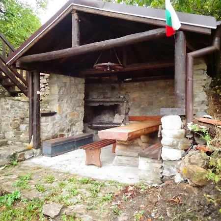 Guest house Nia