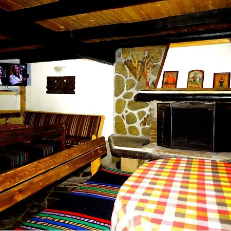 Guest house Nia Raykovo